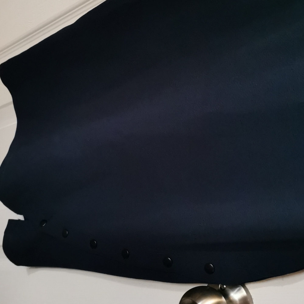 Dress - Picture 4 of 5